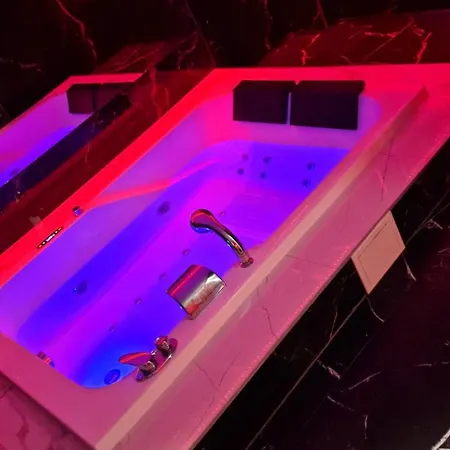 Apartment Z Jacuzzi *